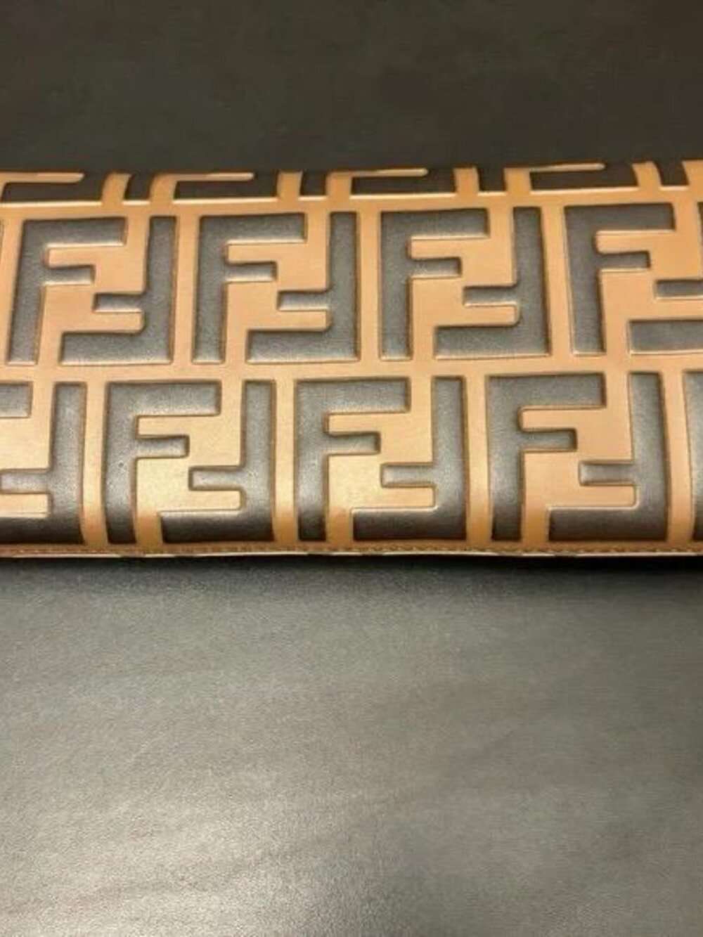 FENDI CONTINENTAL WALLET - Picture 3 of 7